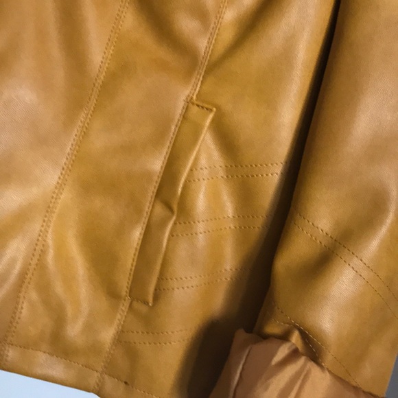 Light fall jacket - Picture 4 of 5